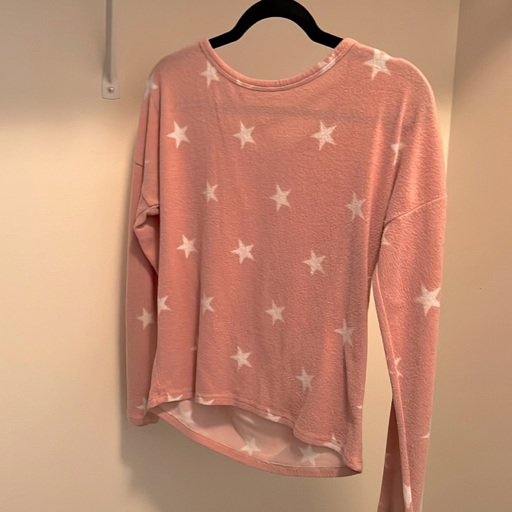 Pink star sweater